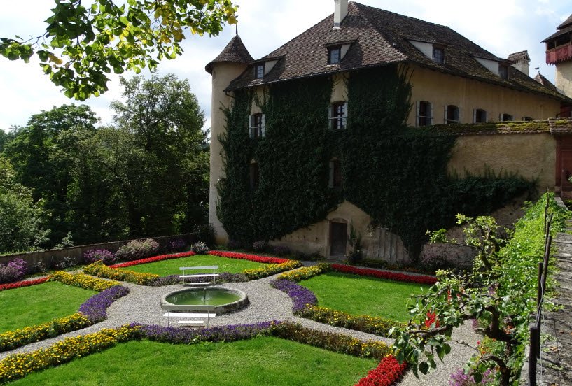 Schloss Wildenstein, Switzerland